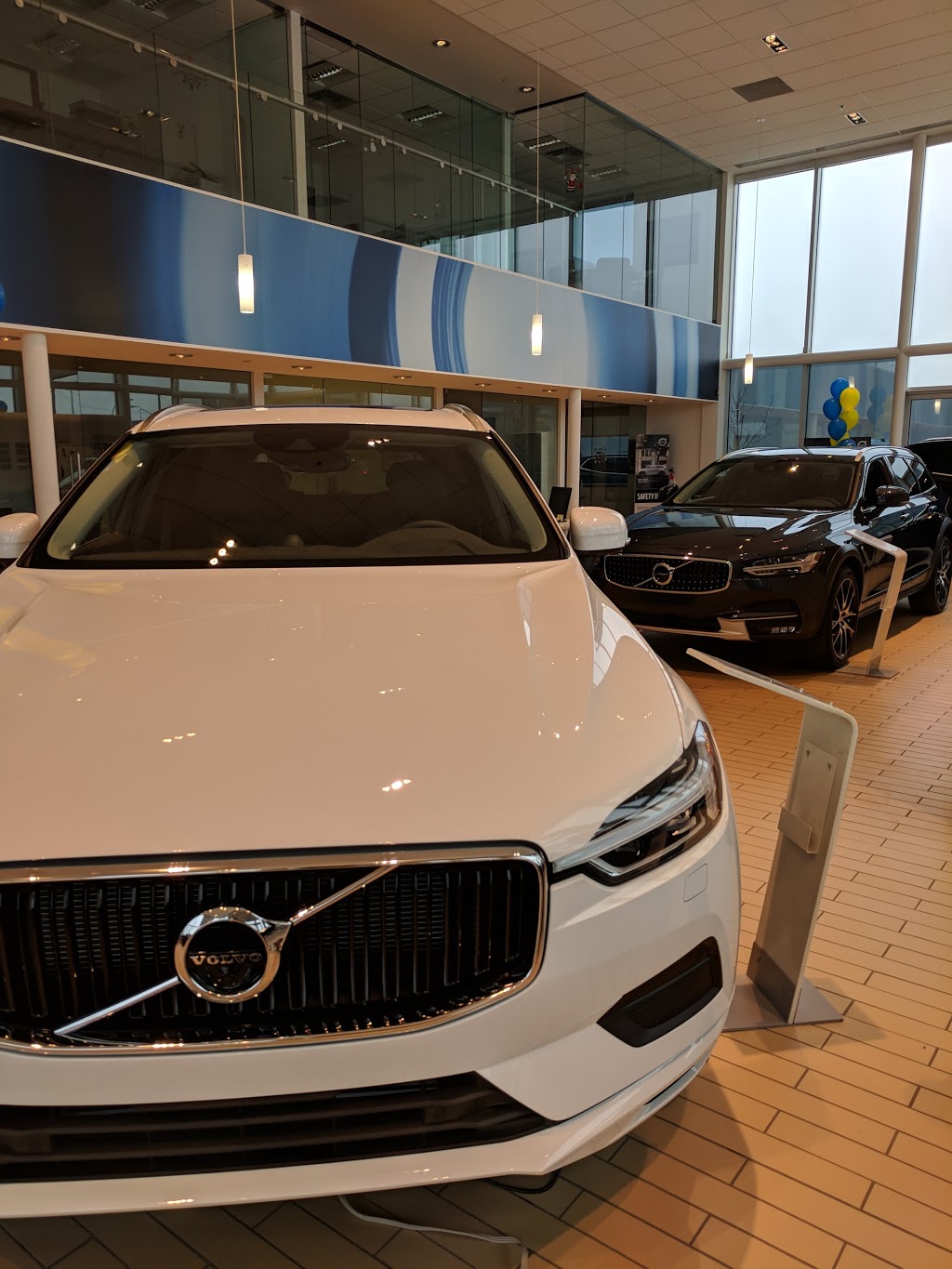 Volvo of Edmonton | 1205 101 St SW, Edmonton, AB T6X 1A1, Canada | Phone: (780) 486-5100