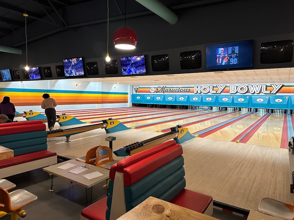 Holy Bowly | 28 Biggs Dr, Riverview, NB E1B 3H5, Canada | Phone: (506) 808-5040