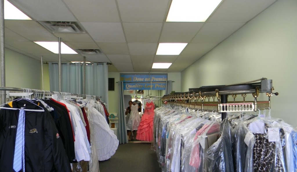 Diamond Dry Cleaners | 1134 Fennell Ave E, Hamilton, ON L8T 1S5, Canada | Phone: (905) 318-7600