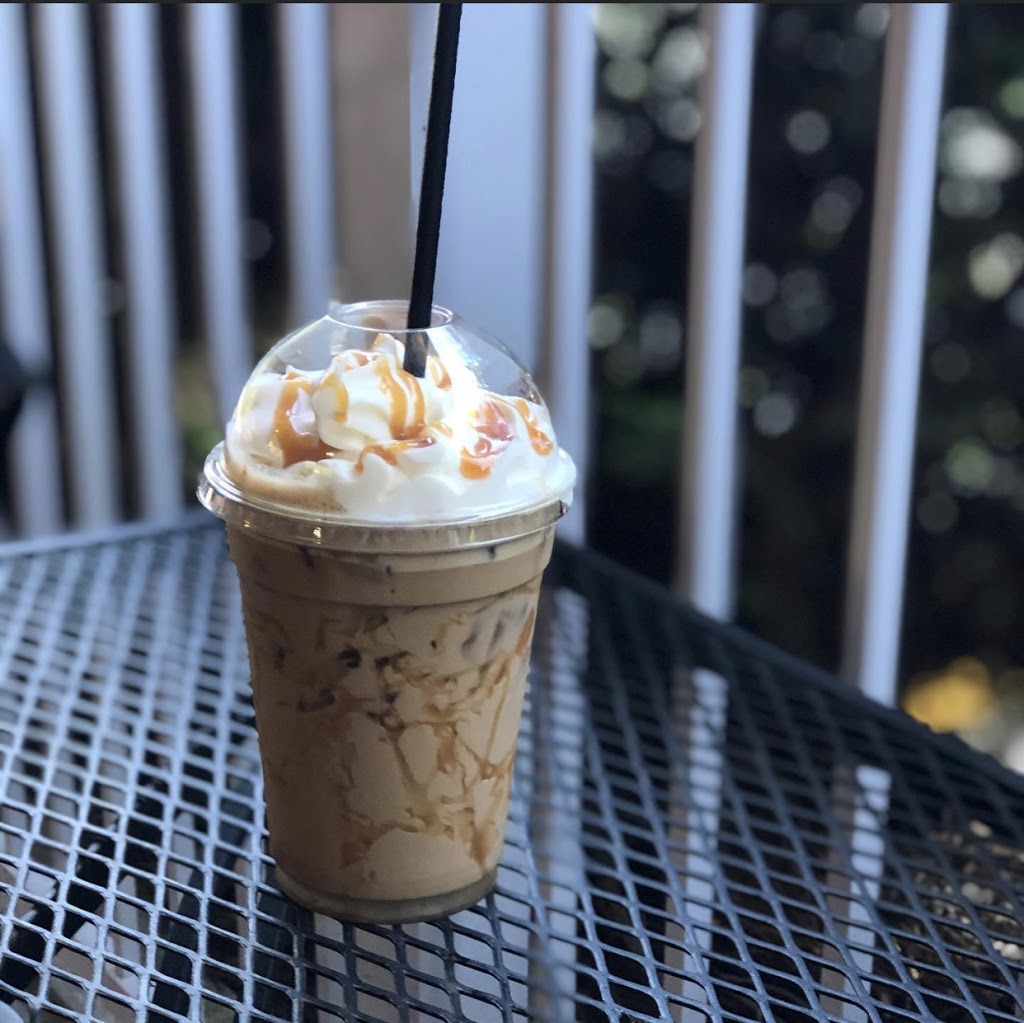 The Cafe Scotch Creek | 4035 Squilax-Anglemont Rd, Scotch Creek, BC V0E 1M5, Canada | Phone: (250) 955-0763