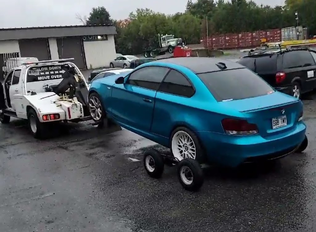 Cheapest towing in Ottawa and Gatineau | 2797 Quinn Rd, Gloucester, ON K1T 3V4, Canada | Phone: (613) 879-8793