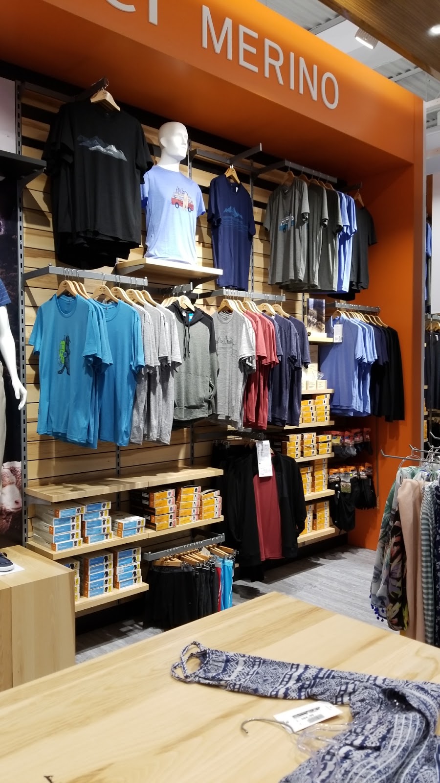 Sports Experts | 2944 Boulevard des Récollets, Trois-Rivières, QC G9A 6J2, Canada | Phone: (819) 376-4340
