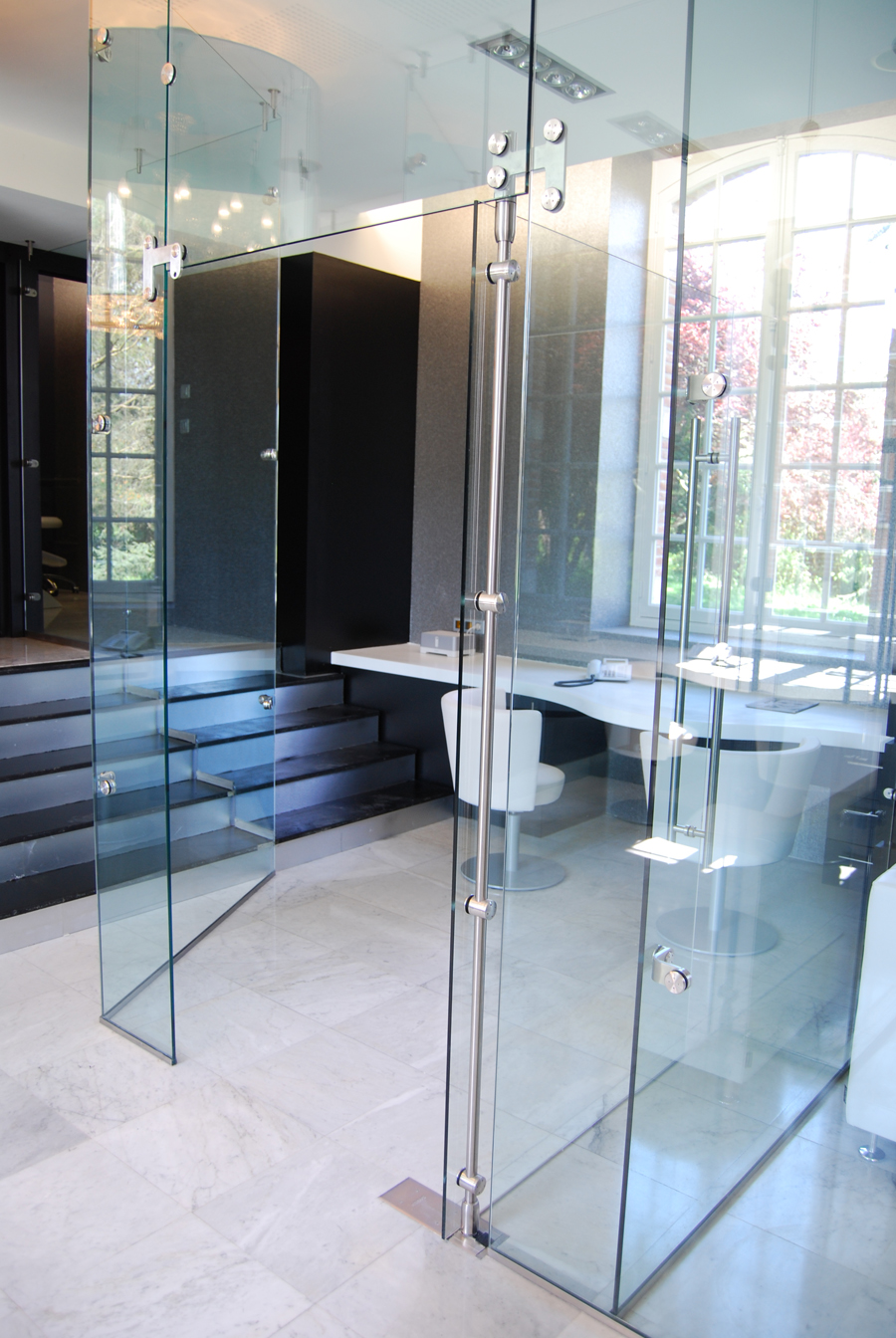 DiVetro ­| Vitrerie spécialisée | 110 Rue Beauvais, Delson, QC J5B 1W8, Canada | Phone: (438) 538-8480