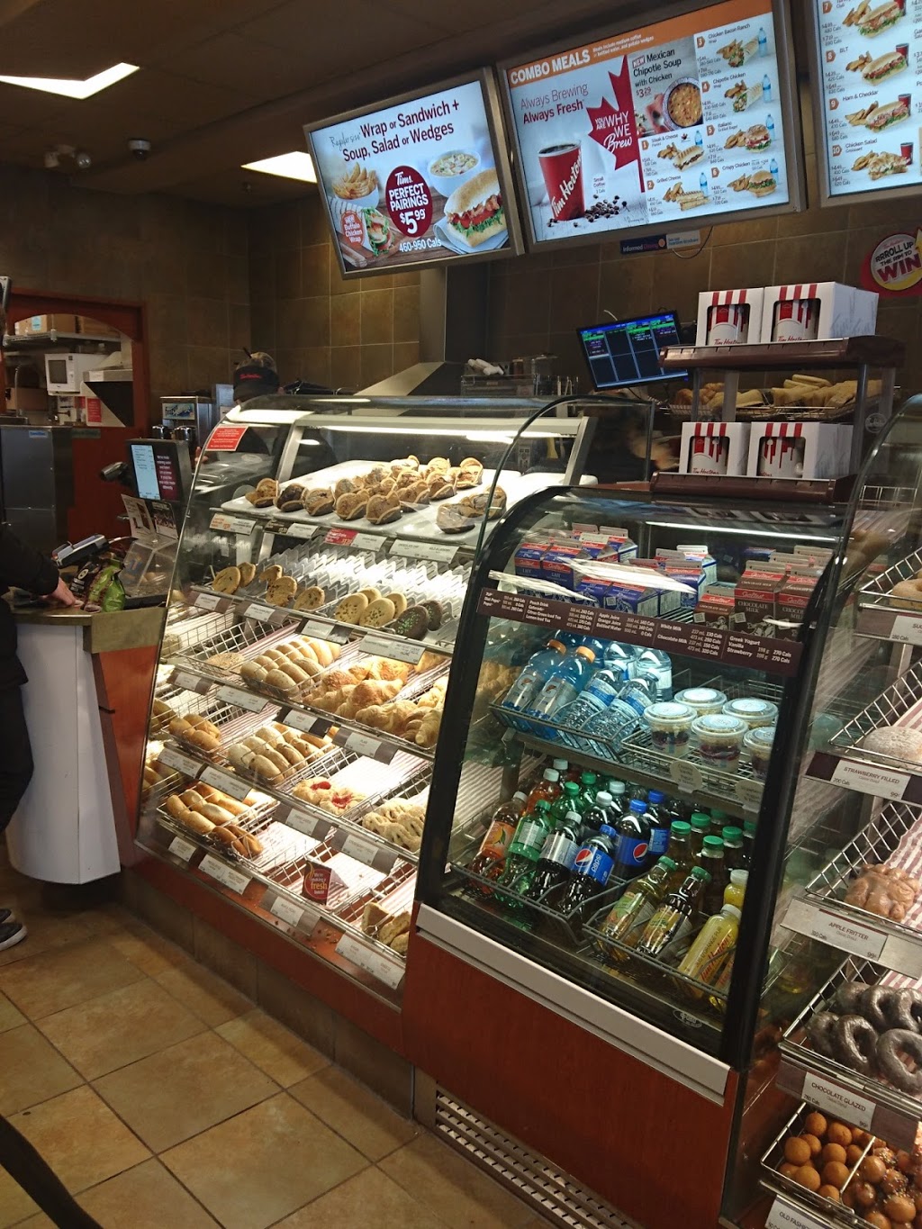 Tim Hortons | 1176 St Clair Ave W, Toronto, ON M6E 1B4, Canada | Phone: (416) 546-8379