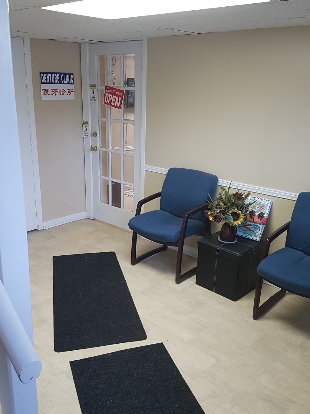 Smiles Denture Care Centre | 1480 Huron Street, Lower Level, London, ON N5V 2E5, Canada | Phone: (519) 457-2800