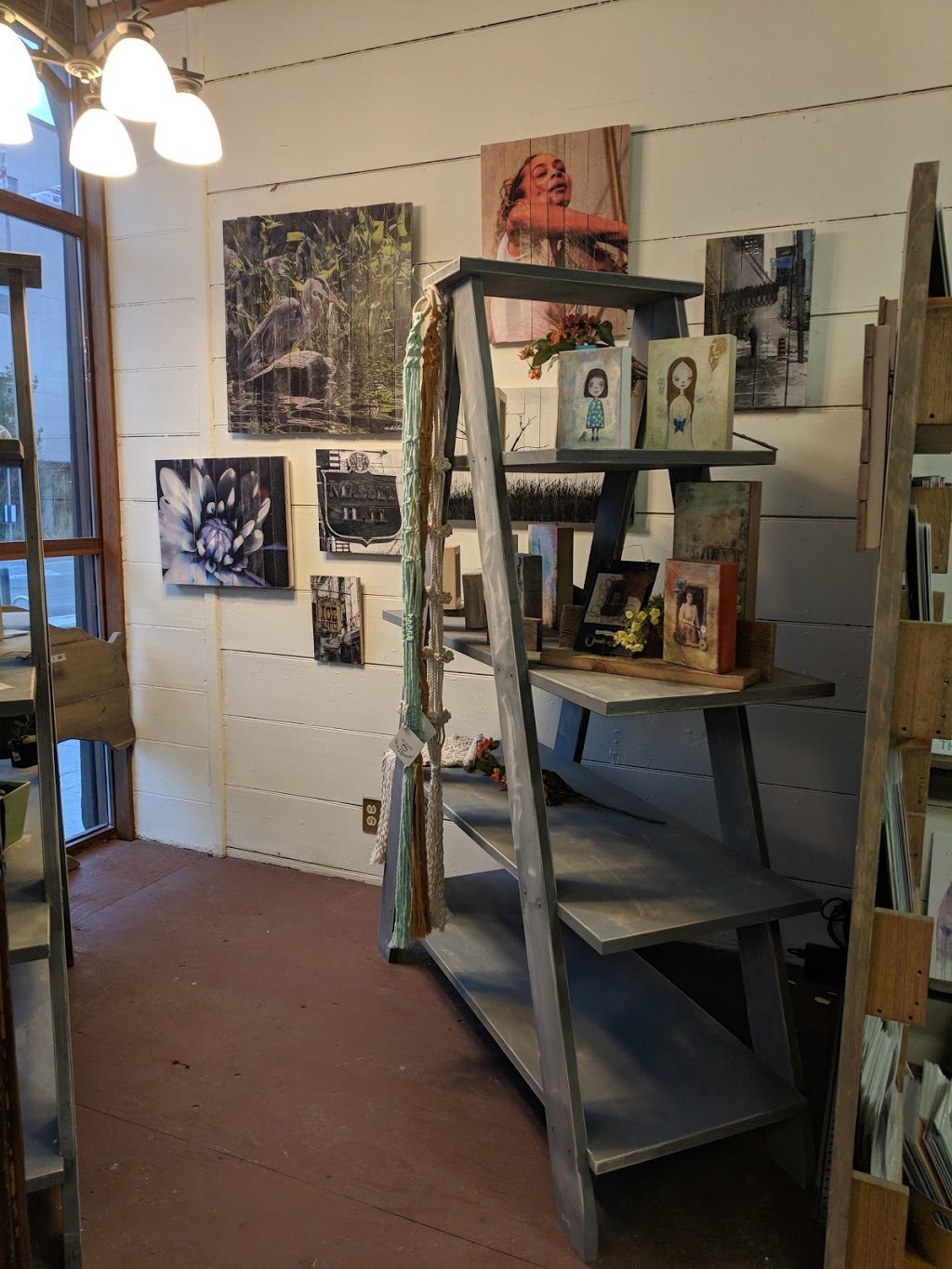 The Handmade Den | 24 Wilson St, Guelph, ON N1H 4G5, Canada | Phone: (519) 569-0912