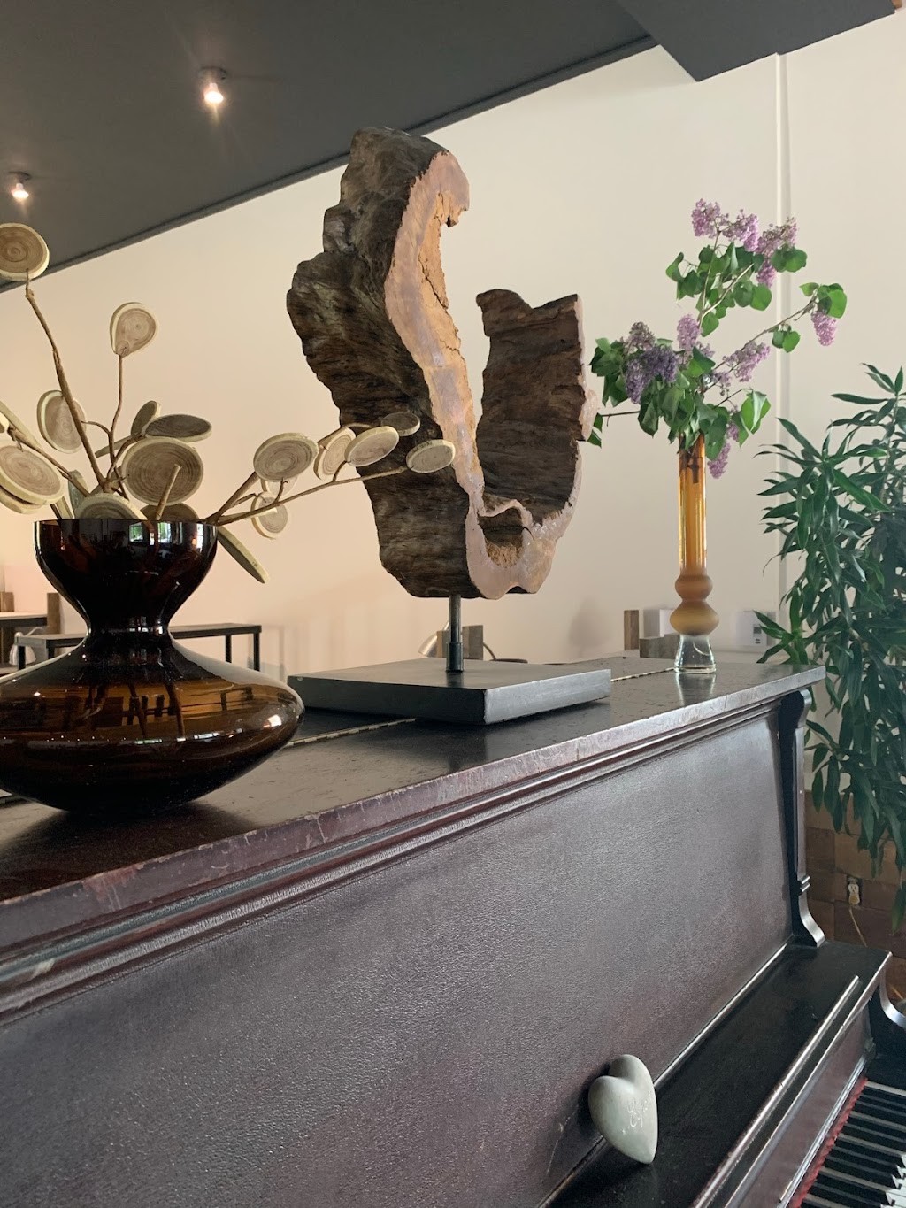 Atelier Boutique Café Amaranthe | 35 Rue Principale S, Sutton, QC J0E 2K0, Canada | Phone: (450) 531-3374