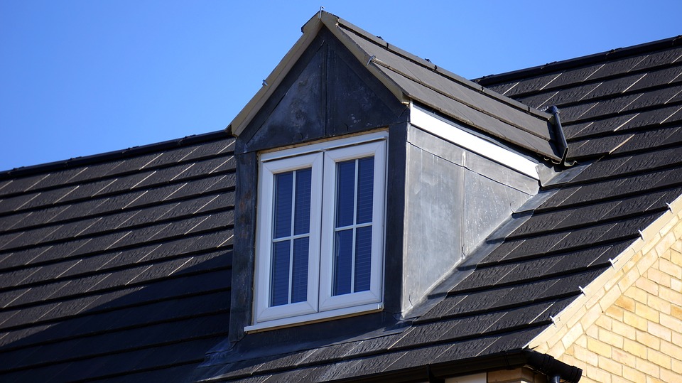Charlebois Roofing Ltd. - Residential Roofing Repairs and Constr | 801 Avenue L S, Saskatoon, SK S7M 2H9, Canada | Phone: (306) 262-1532