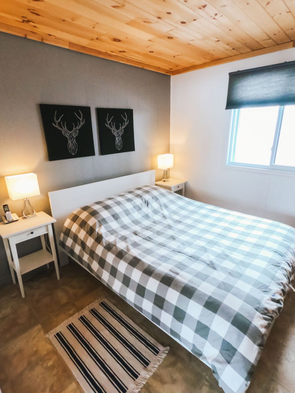 Chalets Plein Bois | 720 Chemin du Lac Sainte Rose N, Mandeville, QC J0K 1L0, Canada | Phone: (514) 668-2586