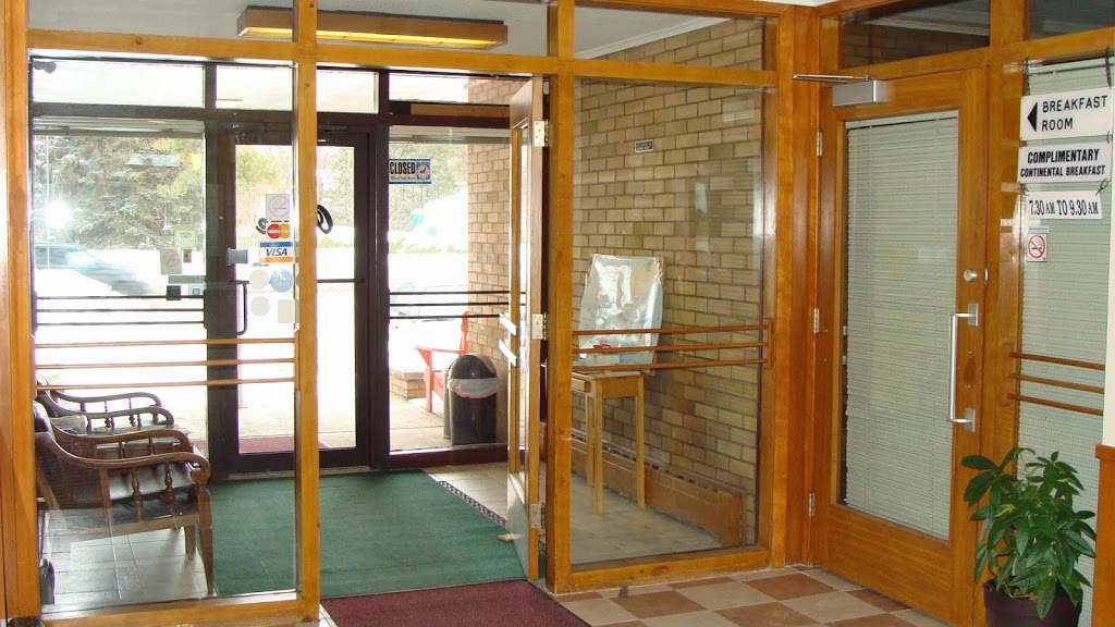 Mariner Motor Hotel | 305 Hume St, Collingwood, ON L9Y 1W2, Canada | Phone: (705) 445-3330
