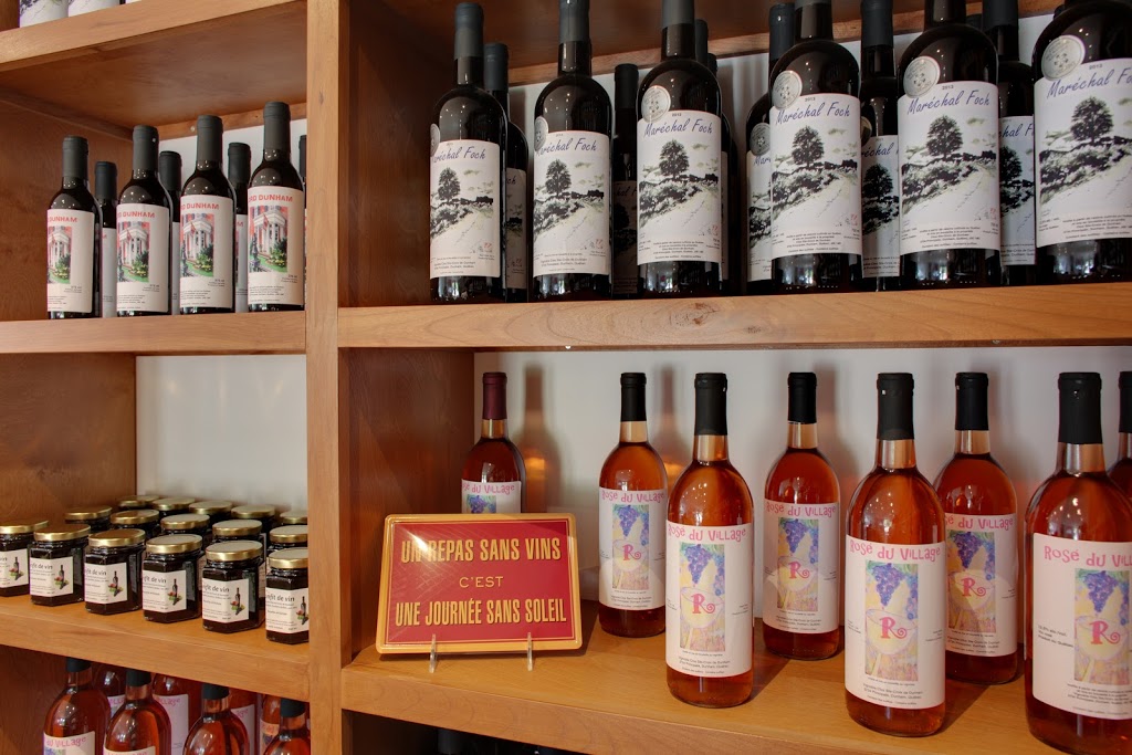 Vignoble Clos Ste-Croix Dunham | 3734 Rue Principale, Dunham, QC J0E 1M0, Canada | Phone: (450) 295-3281