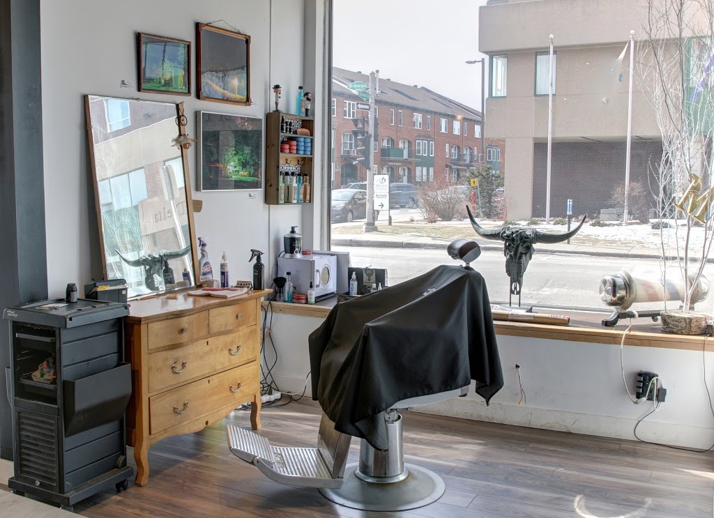 Studio Miuz | hair care | 1606 Rue Notre Dame Centre, Trois-Rivières, QC G9A 4X6, Canada | 8193703555 OR +1 819-370-3555