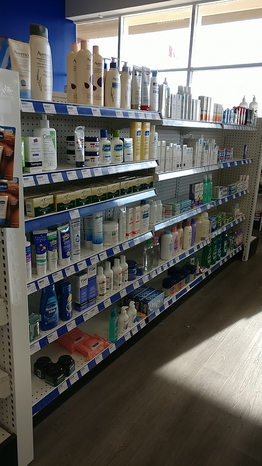 Vaughan Health Clinic | 200 Windflower Gate #700, Woodbridge, ON L4L 9L3, Canada | Phone: (905) 856-2100