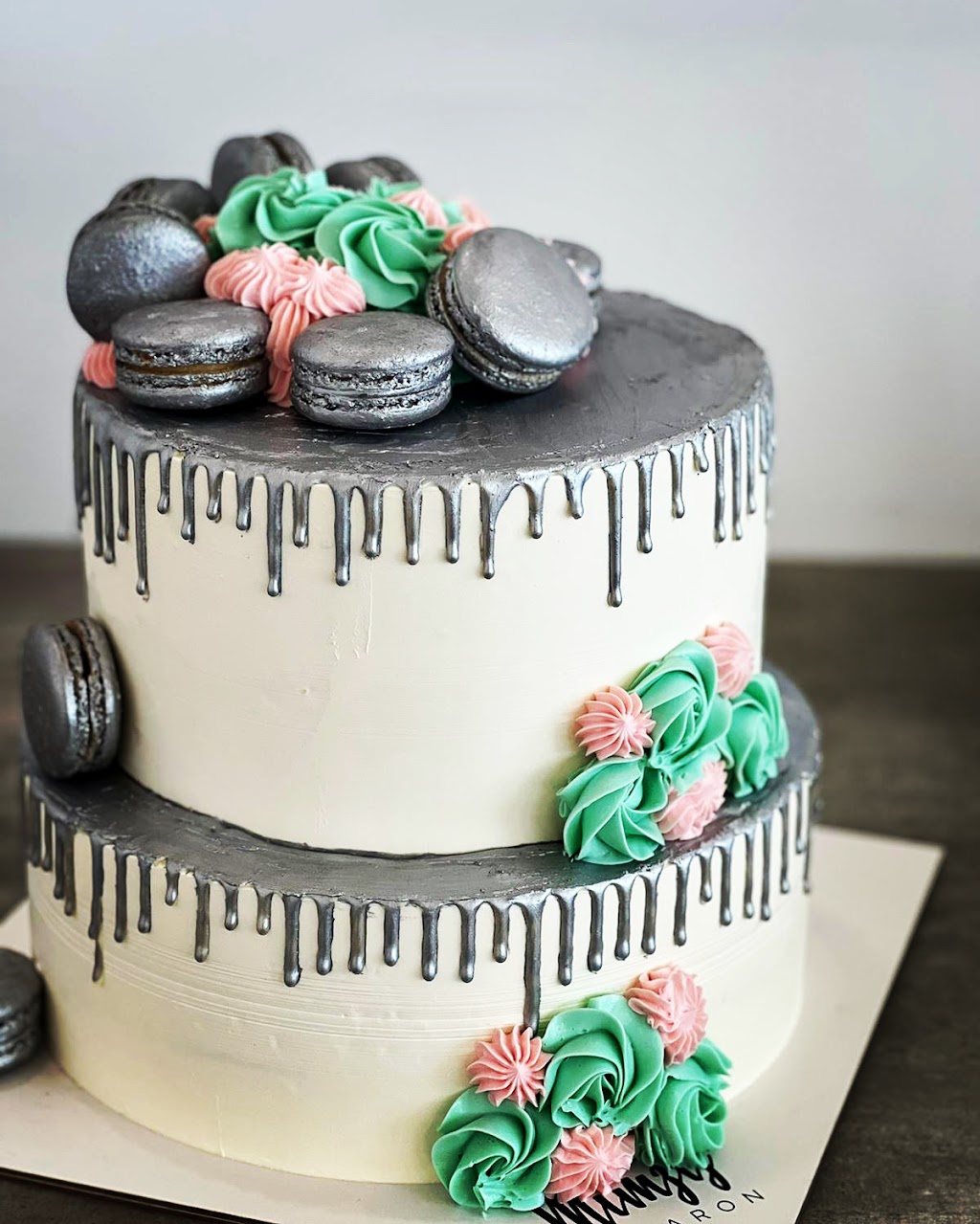Mimziz Macaron | 504 Champlain St, Dieppe, NB E1A 1P4, Canada | Phone: (506) 855-4615