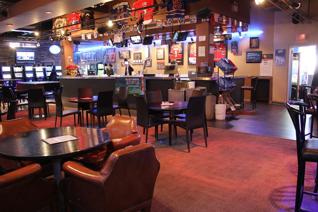 Boogies Diner & Sports Lounge | 1155 Main St, Winnipeg, MB R2W 3S4, Canada | Phone: (204) 586-6599