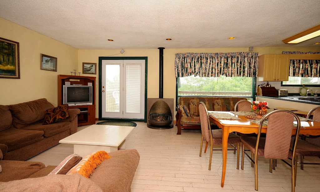 Club Muskoka | 1912 Muskoka District Road 169, Gravenhurst, ON P1P 1R2, Canada | Phone: (705) 684-8434