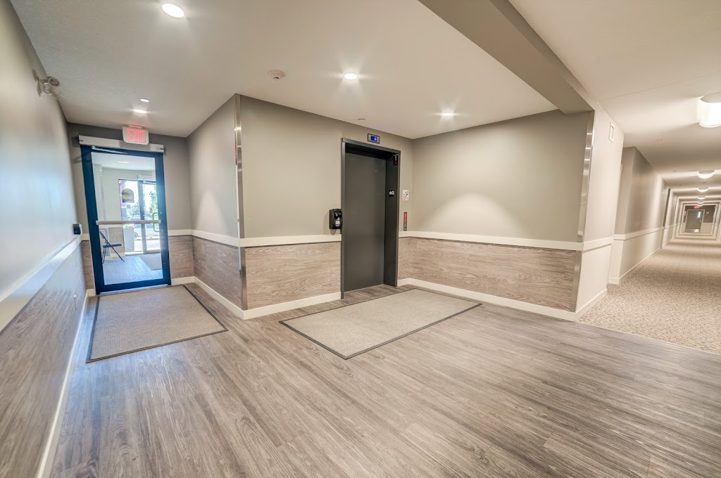 Vanier Woods Apartments - Skyline Living | 39 Van Slyke Way, Red Deer, AB T4R 0S3, Canada | Phone: (587) 797-7887