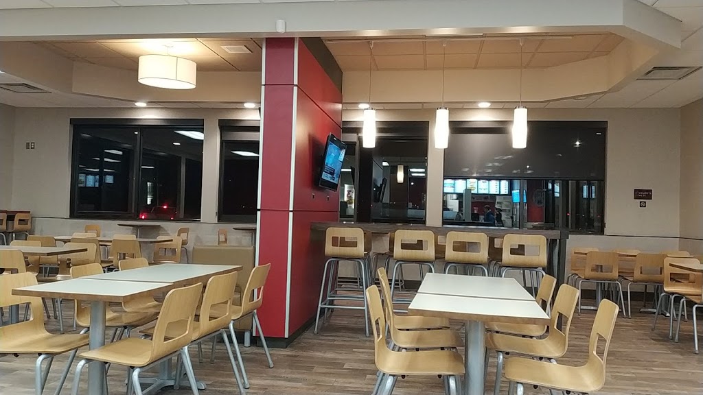 Wendys | 6 Fairview Rd, Barrie, ON L4N 4P3, Canada | Phone: (705) 727-0233