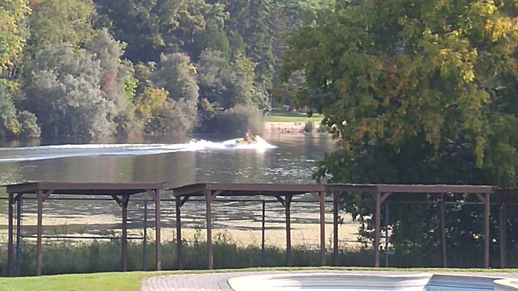 South River Drive Park | 5495 S River Dr, Manotick, ON K4M 1J3, Canada