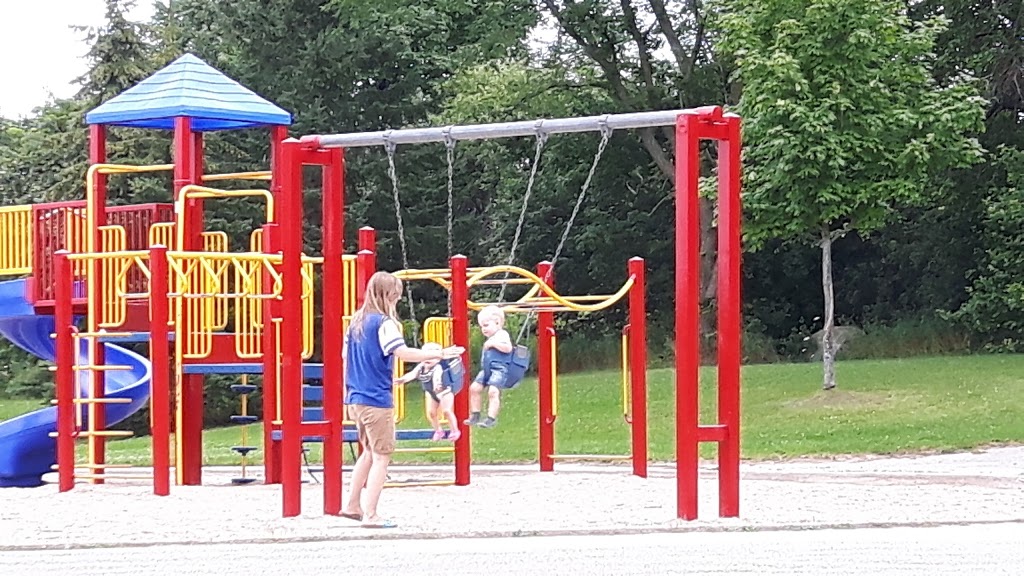Osprey Ridge Park (Soccer Field) | 321 Livingstone St E, Barrie, ON L4M, Canada