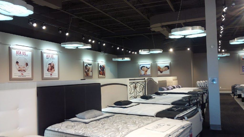 Sleep Country | 10-3527 Wyecroft Rd, Oakville, ON L6L 0B6, Canada | Phone: (905) 465-9718
