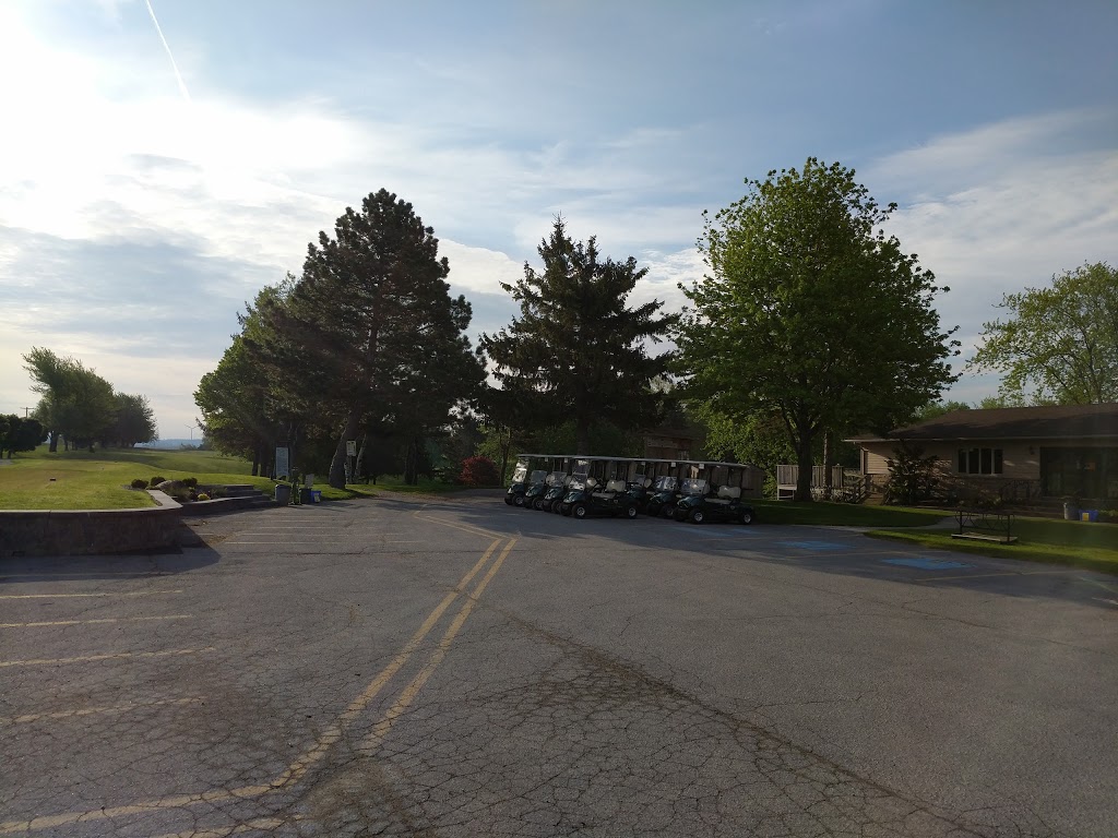 Goderich Sunset Golf Club | 33937 Golf Course Rd, Goderich, ON N7A 3Y3, Canada | Phone: (519) 524-8047