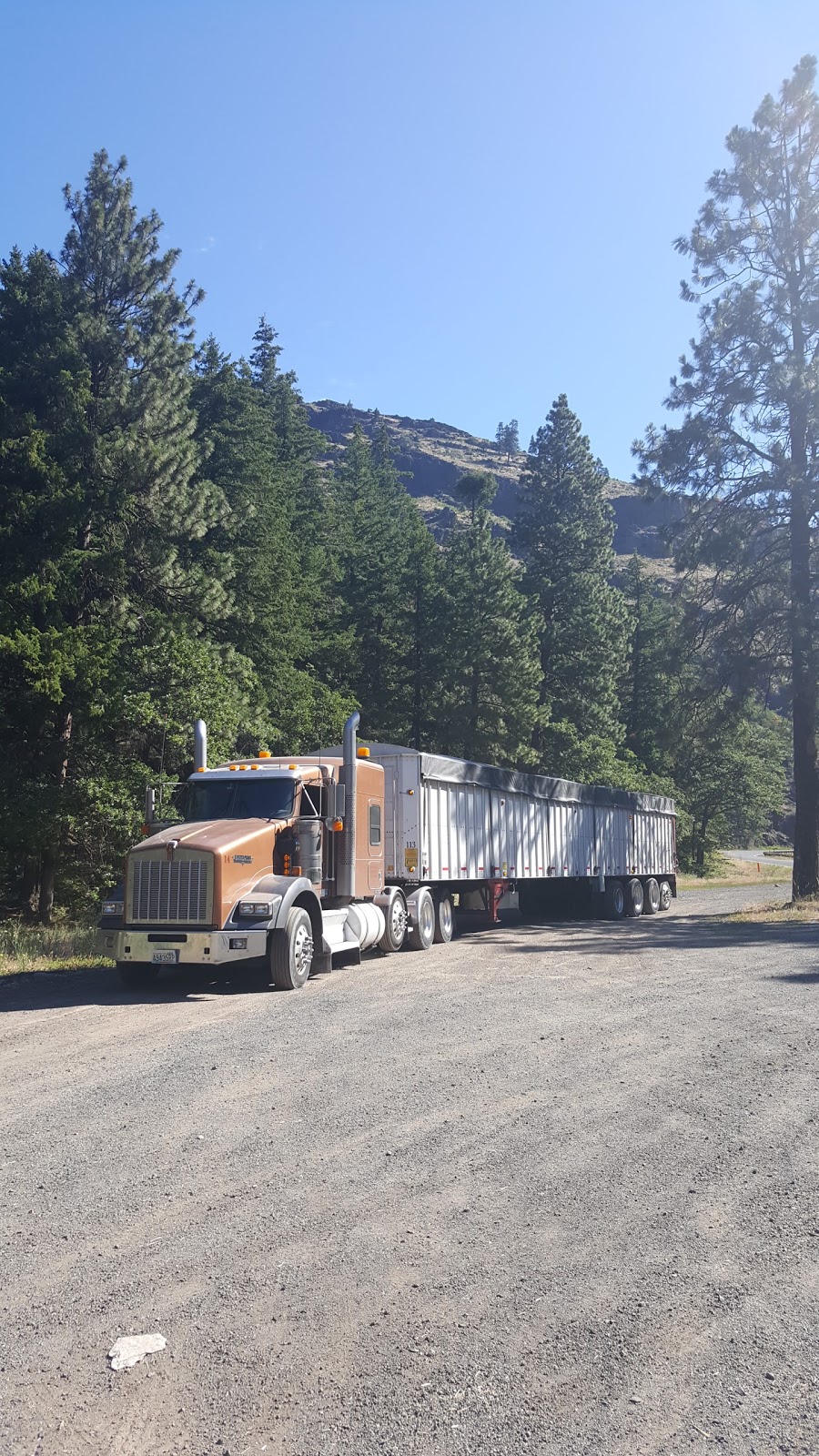 Welcome Hauling | 4185 Valley Hwy, Deming, WA 98244, USA | Phone: (360) 592-5240