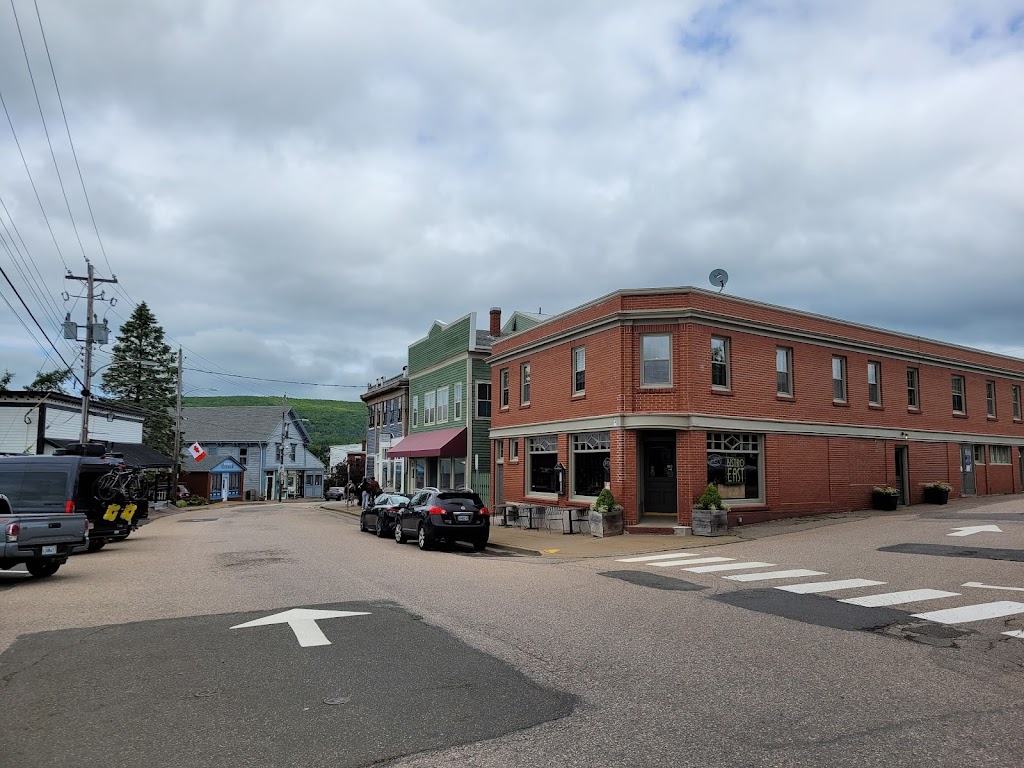 Bistro East | 274 St George St, Annapolis Royal, NS B0S 1A0, Canada | Phone: (902) 532-7992