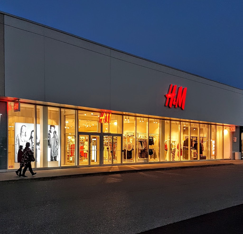 H&M | 5950 Rodeo Dr, Mississauga, ON L5R 3V6, Canada | Phone: (855) 272-7007