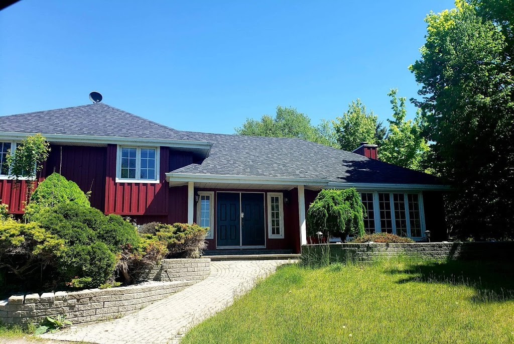 Prince Edward County Vacation Rentals | 191 Winns Dr, Prince Edward, ON K0K 2T0, Canada | Phone: (613) 393-1095