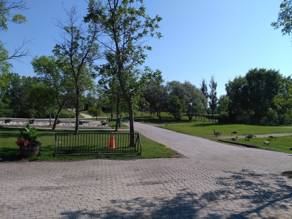 Riccardo De Thomasis Park | 55 Polydore Rd, Winnipeg, MB R2N 3V4, Canada