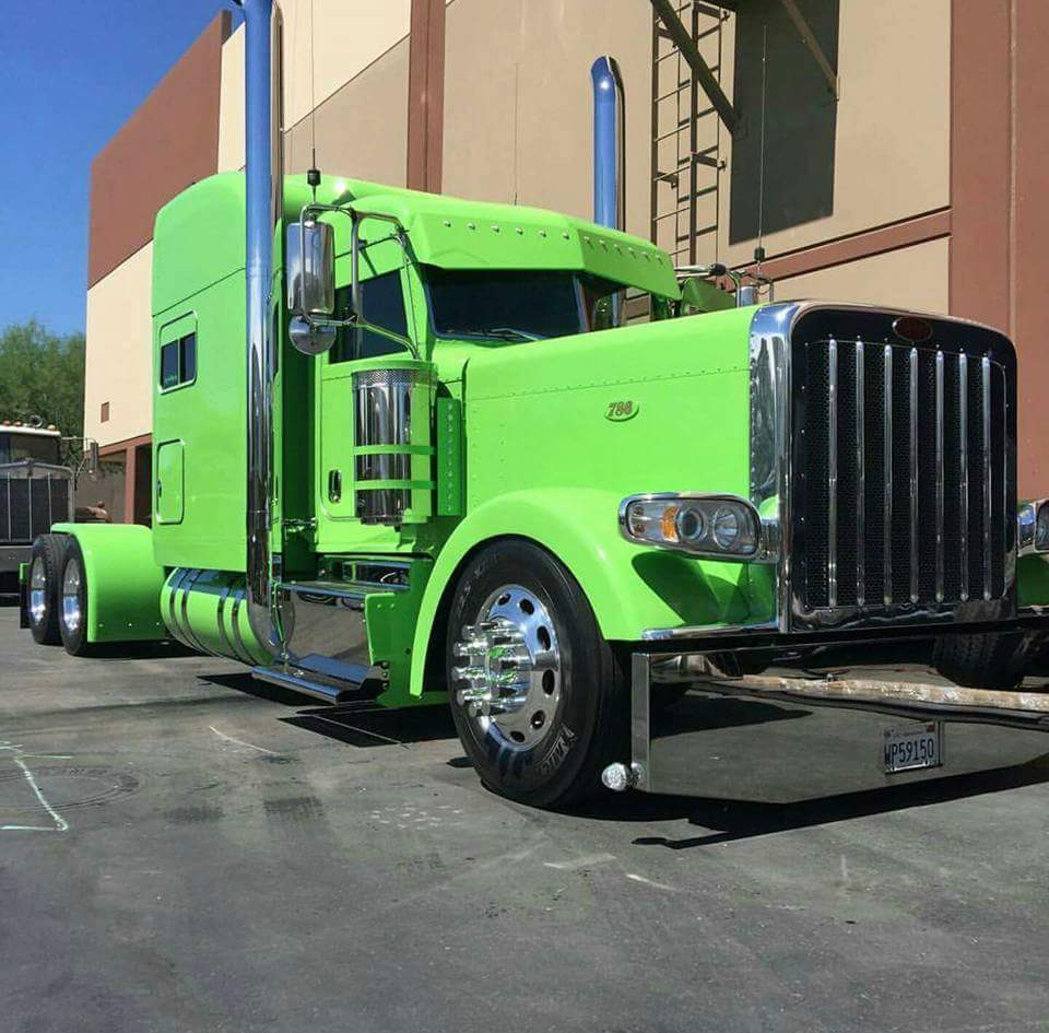 Truck Yard | 3413 84 St NE, Calgary, AB T1Y 7H3, Canada