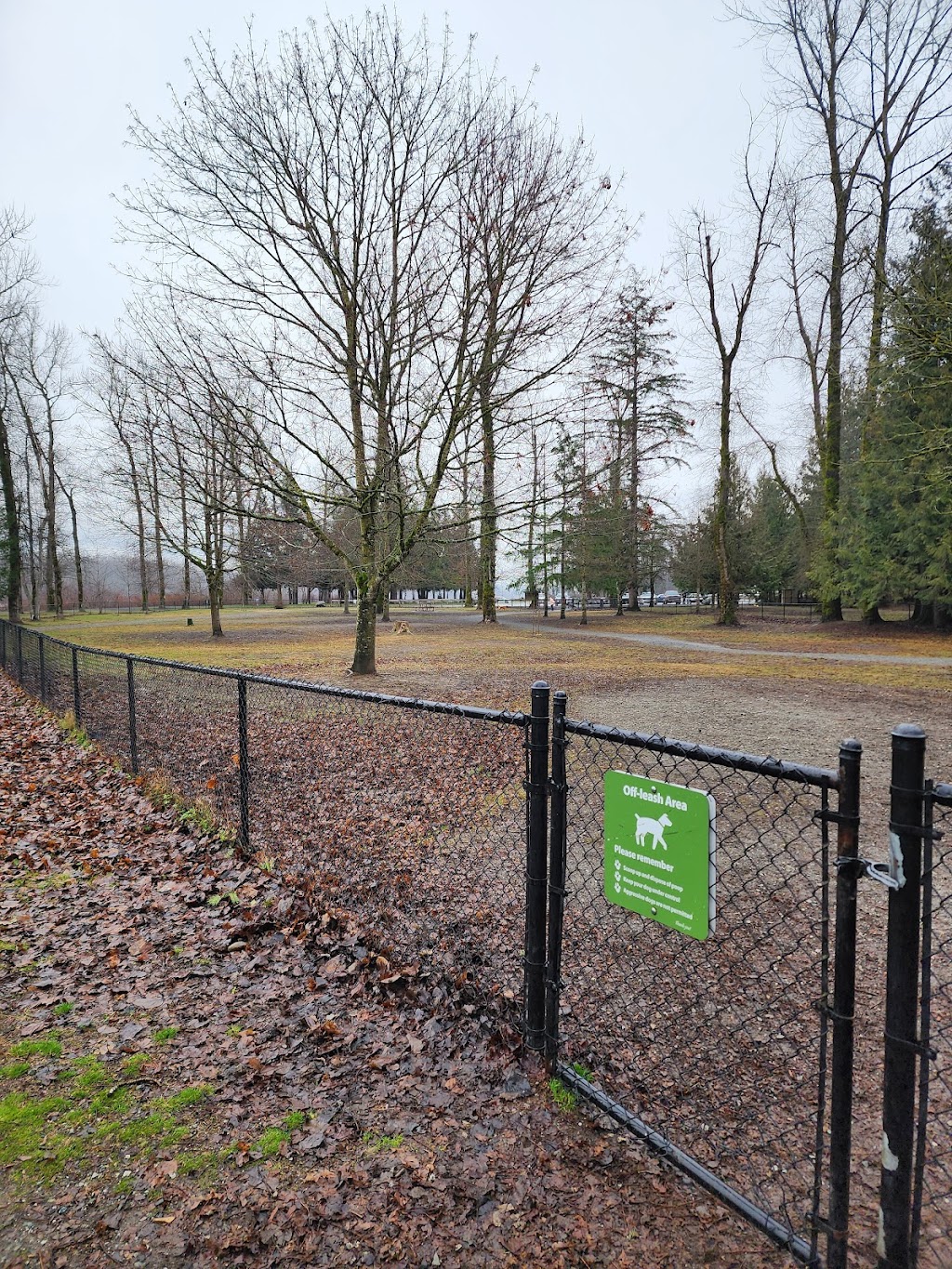 Island 22 dog park | Cartmell Rd, Chilliwack, BC V2P 0C8, Canada | Phone: (778) 836-7335