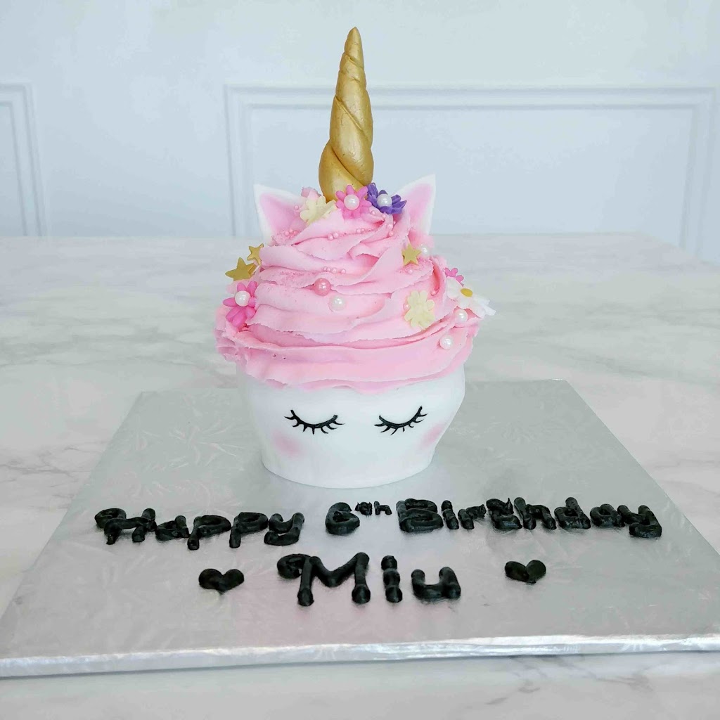 Blossom Cakery | 5677A Riverbend Rd NW, Edmonton, AB T6H 5K4, Canada | Phone: (780) 989-8889