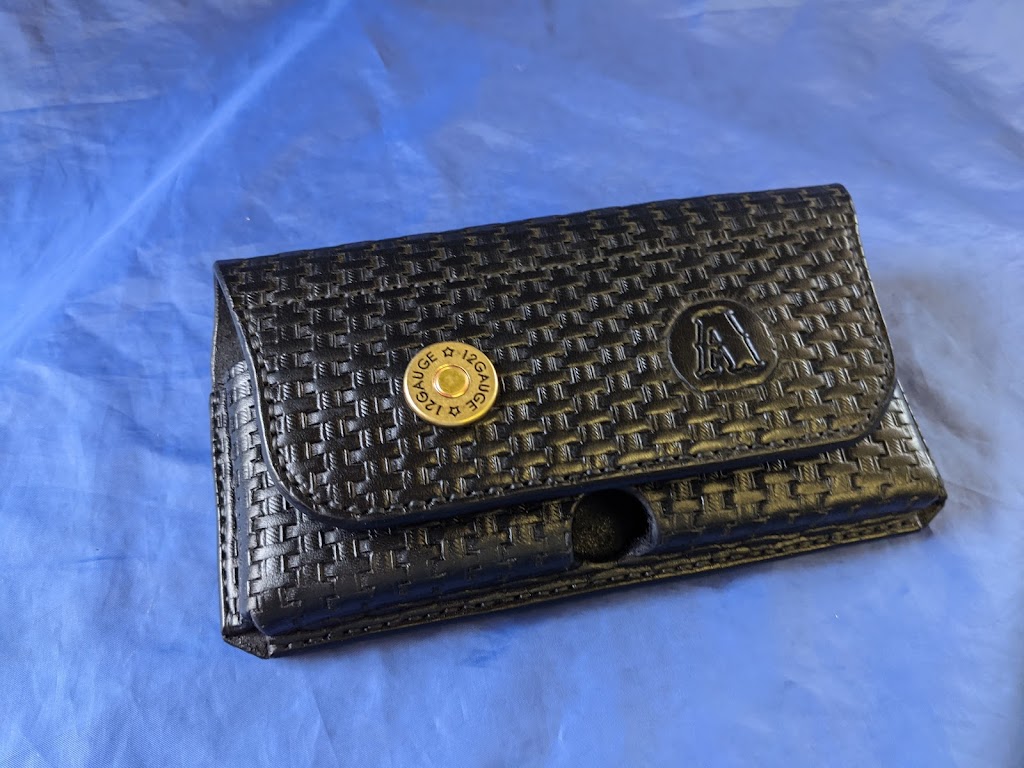 Skookumhorse Custom made Leather Products | Lagoon Ct, Clinton, BC V0K 1K0, Canada | Phone: (250) 457-0966