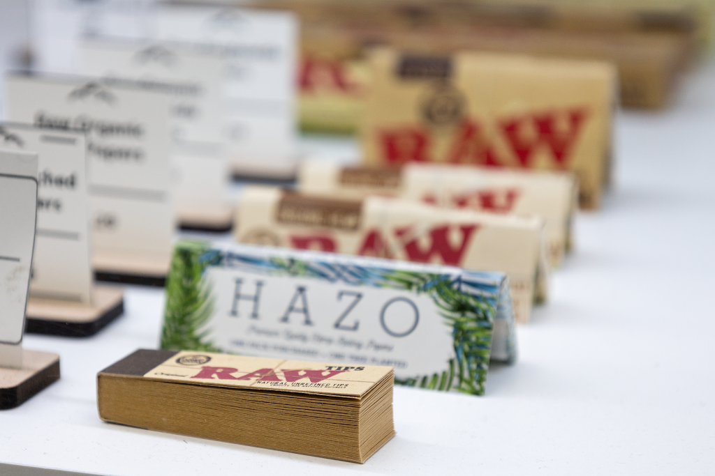 Harvest Bud Supply - Cannabis Store Taber | 5014 46 Ave, Taber, AB T1G 2A6, Canada | Phone: (403) 223-7887