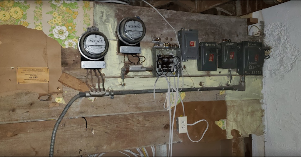 HM Contracting & Electrical | Bakersfield Ct, Winnipeg, MB R3Y 0X4, Canada | Phone: (204) 227-5495