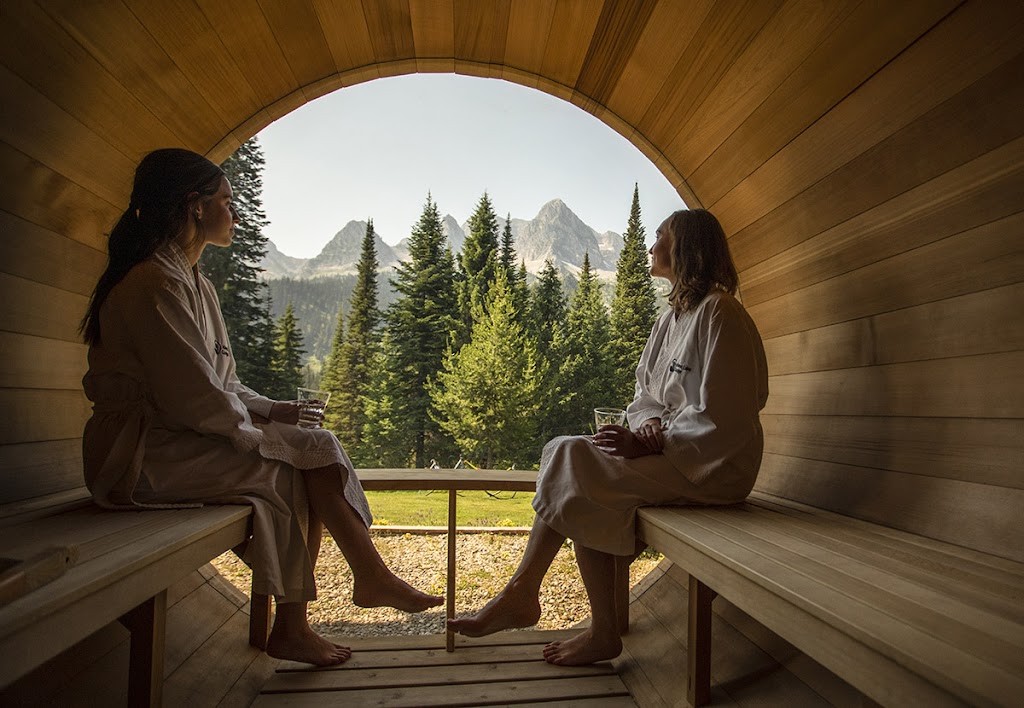 Island Lake Spa | Cedar Valley Road, Fernie, BC V0B 1M0, Canada | Phone: (250) 423-3700