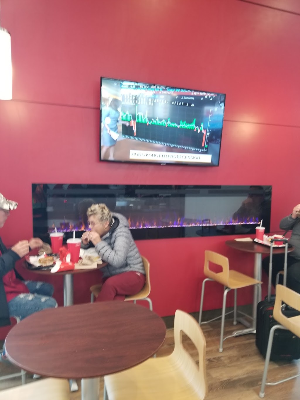 Wendys | 207 Main St N, Exeter, ON N0M 1S3, Canada | Phone: (519) 235-1445