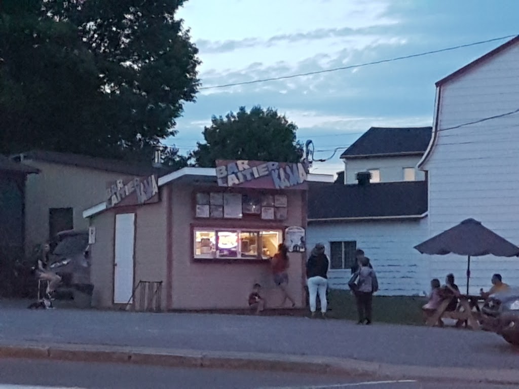 Bar Laitier KA-MA | 2496 Rue de la Faune, Québec, QC G3E 1K9, Canada | Phone: (418) 555-1212