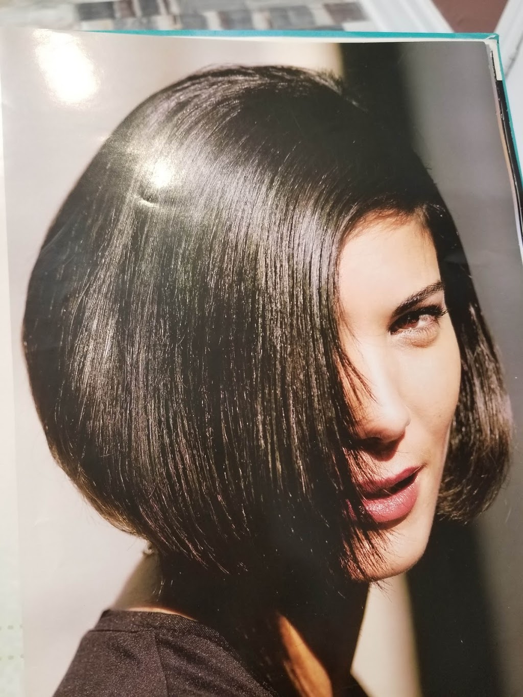 chez charles coiffure | 2505 Rue de Salaberry, Montréal, QC H3M 1L1, Canada | Phone: (514) 745-0001
