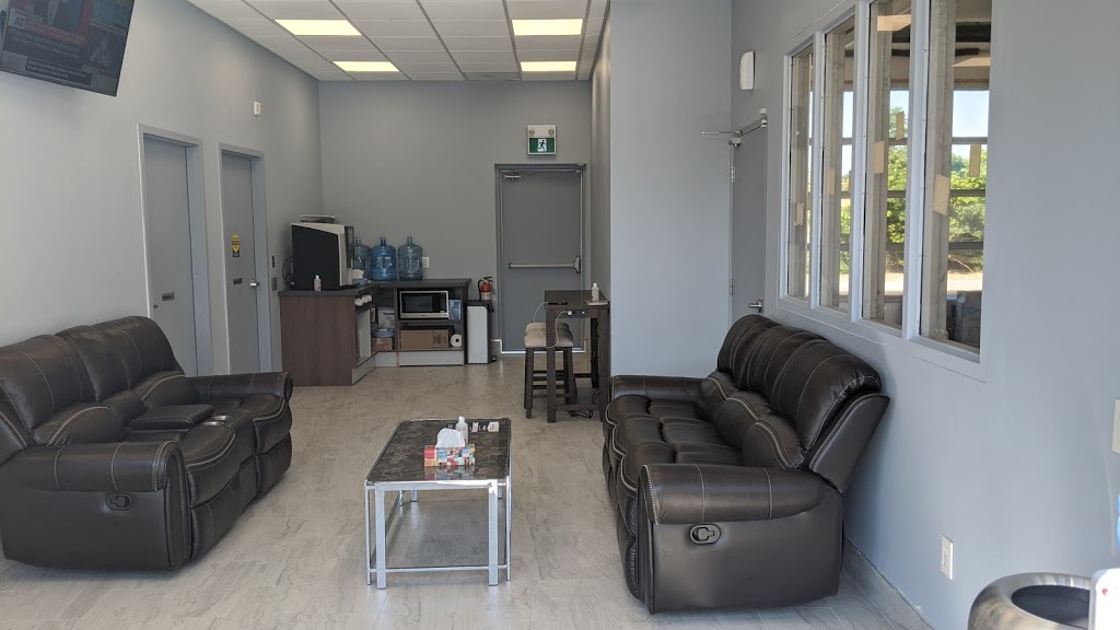 Majestic Auto Wash & Detailing | 5223 Dundas St, Burlington, ON L7R 3X4, Canada | Phone: (905) 315-9191
