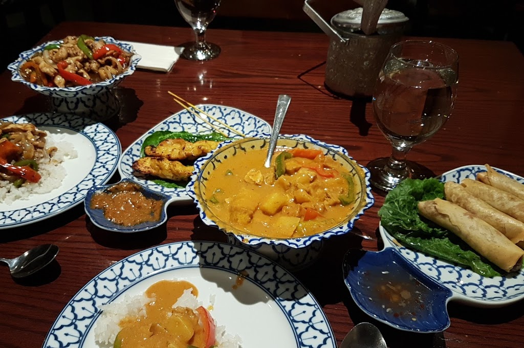 Thai Valley Grill | 4211 106 St NW, Edmonton, AB T6J 6L7, Canada | Phone: (780) 413-9556