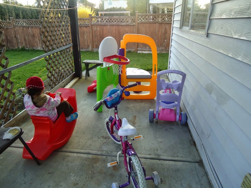 Rise N Shine childcare center # 2 | 16784 80 Ave, Surrey, BC V4N 0G9, Canada | Phone: (604) 779-1940