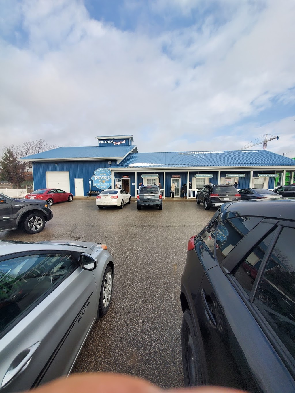 Picard’s | 447 Dundas St E, Waterdown, ON L0R 2H0, Canada | Phone: (905) 690-1888