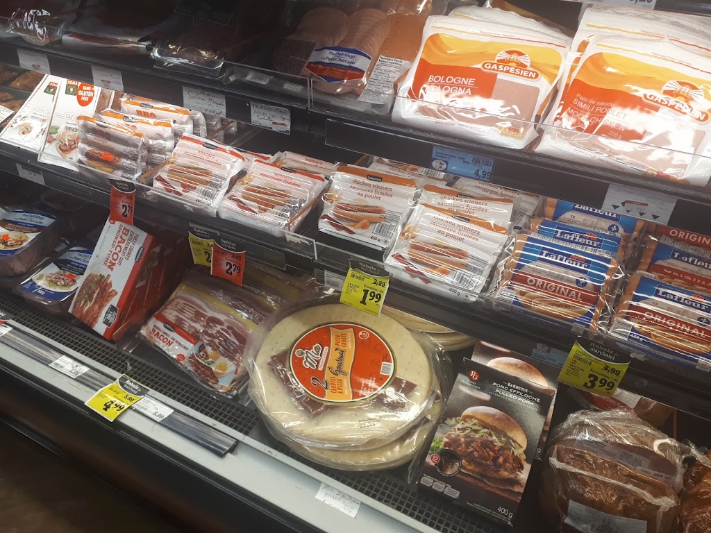 Marché Richelieu - Marché Damours Ltée | 63 Rue Fraserville, Rivière-du-Loup, QC G5R 3P4, Canada | Phone: (418) 862-8255