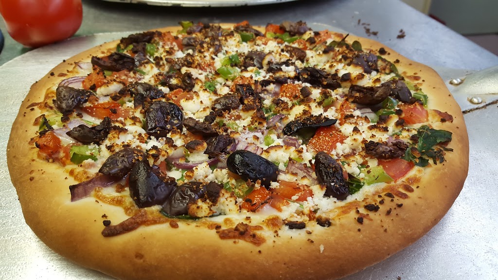 Mamas Lunch Pizzeria | 419 Route 60, Holyrood, NL A0A 2R0, Canada | Phone: (709) 229-5504