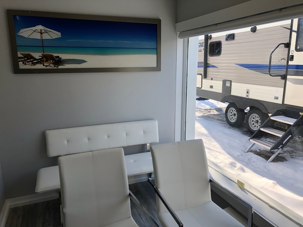 VR Steve Driver | 935 Boulevard Saint-Luc, Saint-Jean-sur-Richelieu, QC J2W 1B6, Canada | Phone: (514) 877-4944