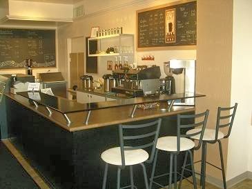 Spinnakers Cafe | 5227 Lakeshore Dr #109, Sylvan Lake, AB T4S 1Y8, Canada | Phone: (403) 864-7230