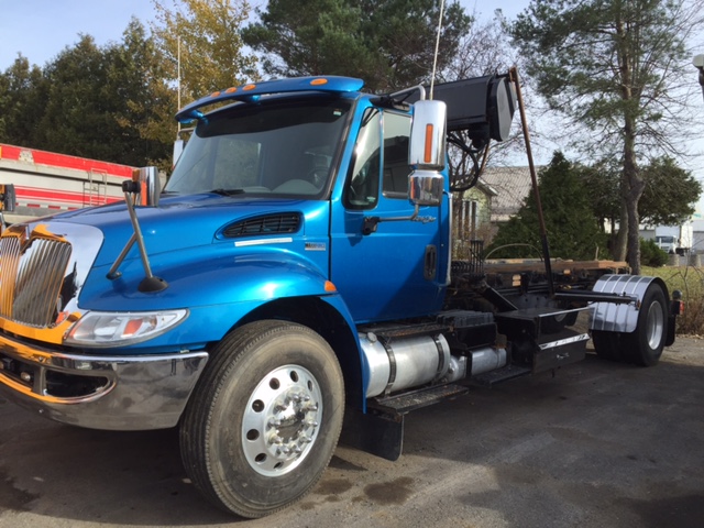 Camions Rouville | 167 QC-112, Saint-Césaire, QC J0L 1T0, Canada | Phone: (450) 469-4781